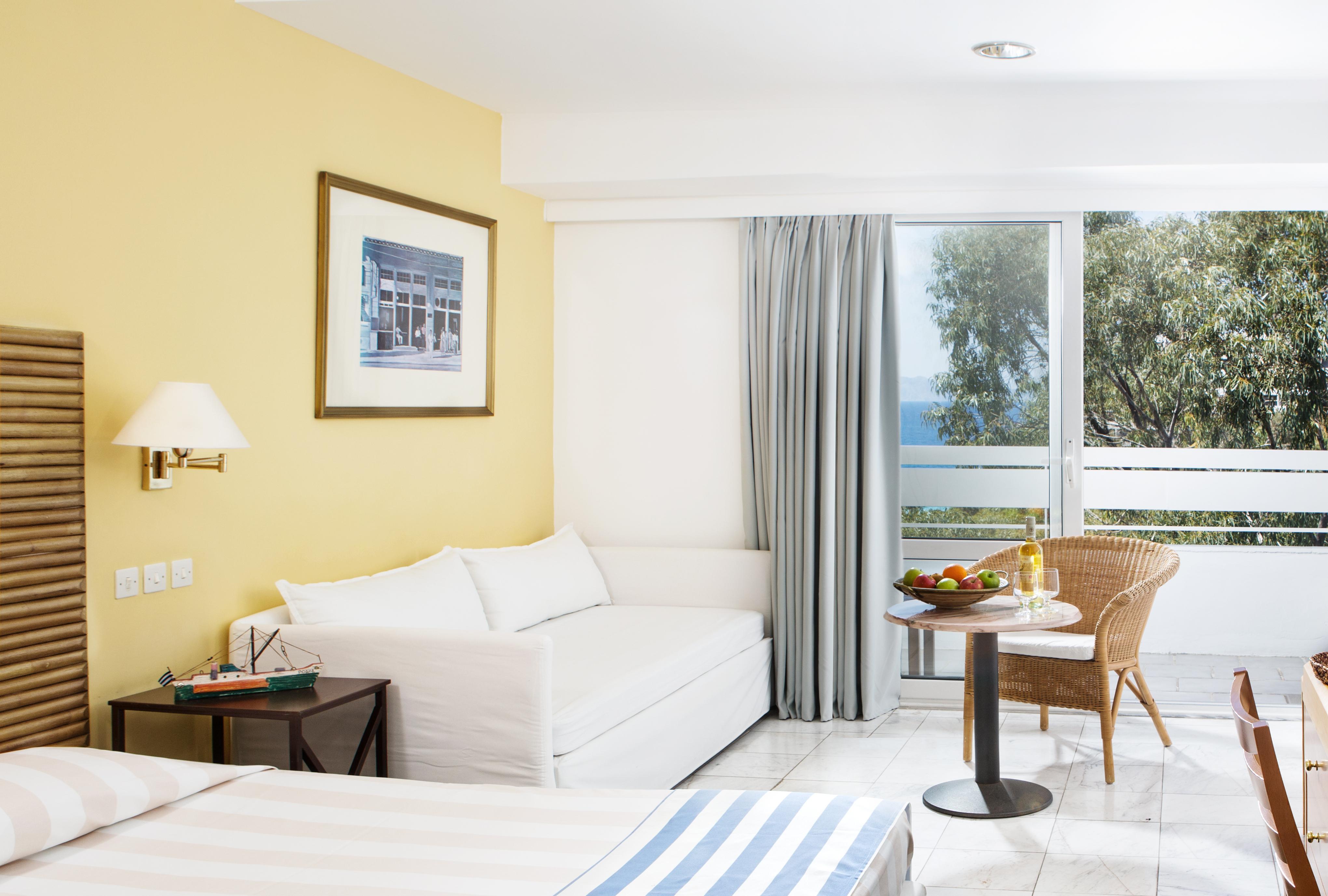 Dionysos Hotel